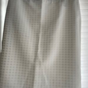Women’s white skirt